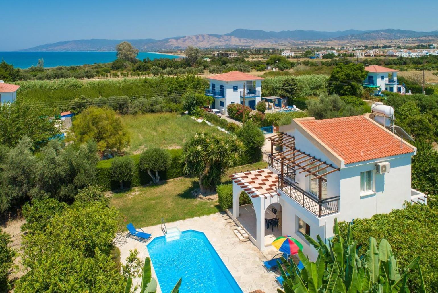 Sun Beach Villa Thio Polis Exterior foto